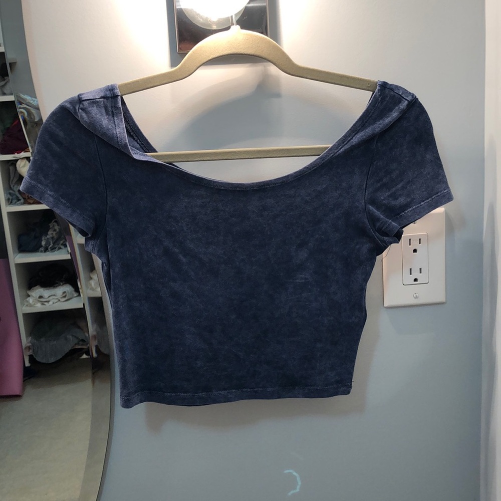 H&M XS blue crop top